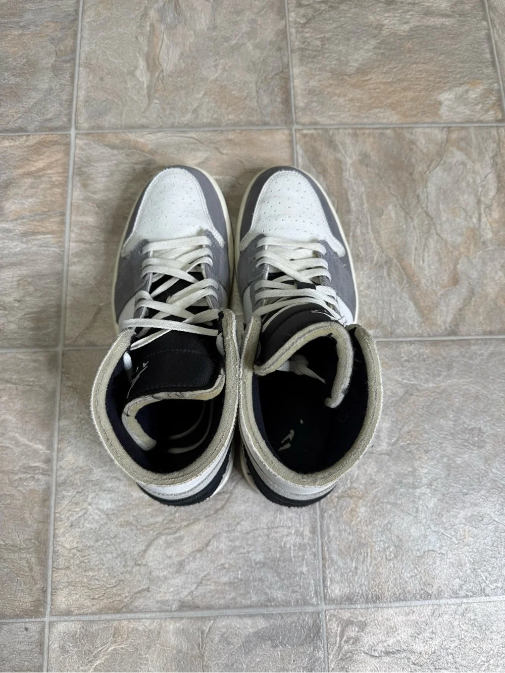 Air Jordan 1 Mid SE Craft White Cement Gray Mens Shoe Size 11.5 DZ4136-002